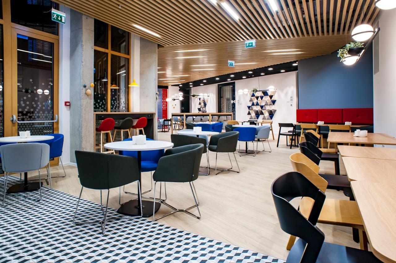 Holiday Inn Express Tbilisi Avlabari By Ihg Exterior photo